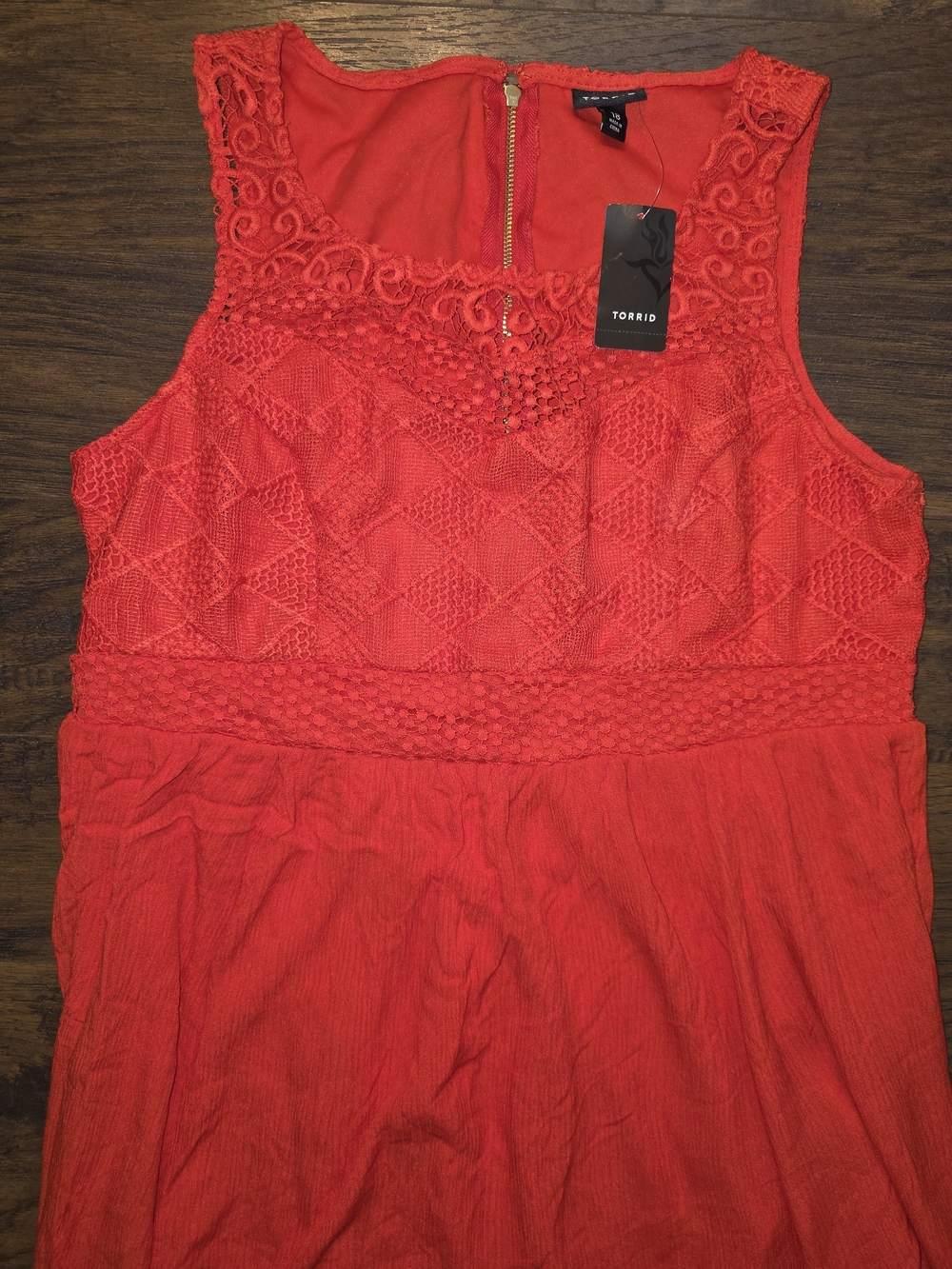 torrid Red Lace Yoke Sleeveless Dress with Gold Zip - Picture 2 of 6